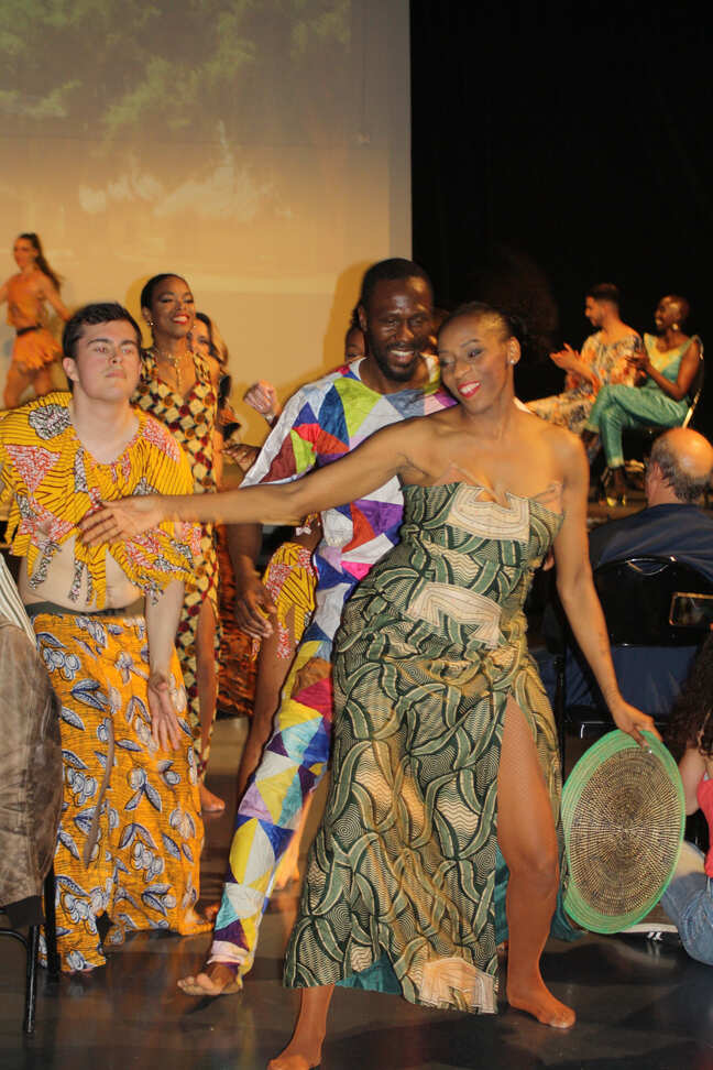 Spectacle cabaret J'ai deux amours