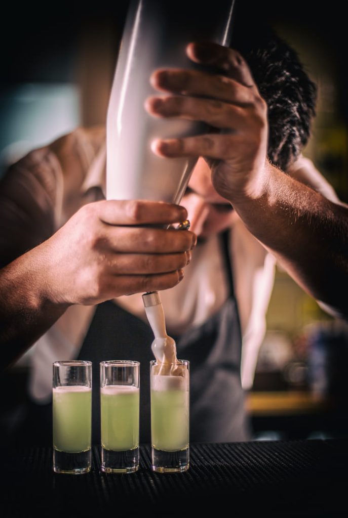 Flair bartending