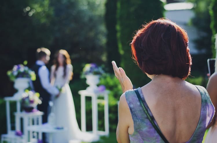 Cérémonie laïque pour un mariage